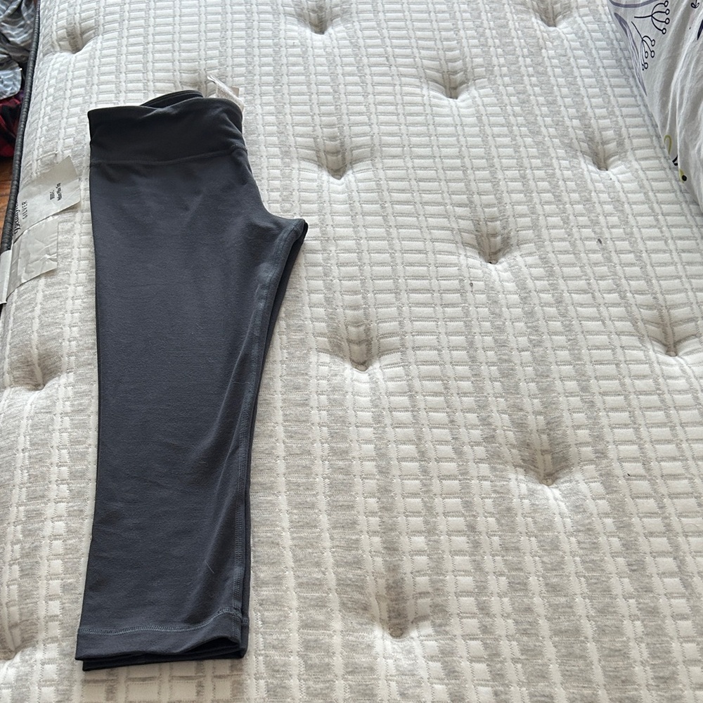 Under Armour Charcoal Leggings